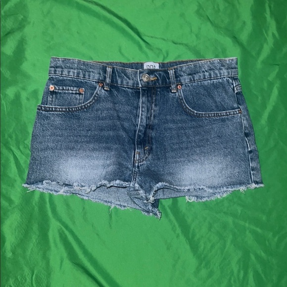 Urban Outfitters BDG Denim Blue Women's Shorts size 30 - Picture 1 of 6